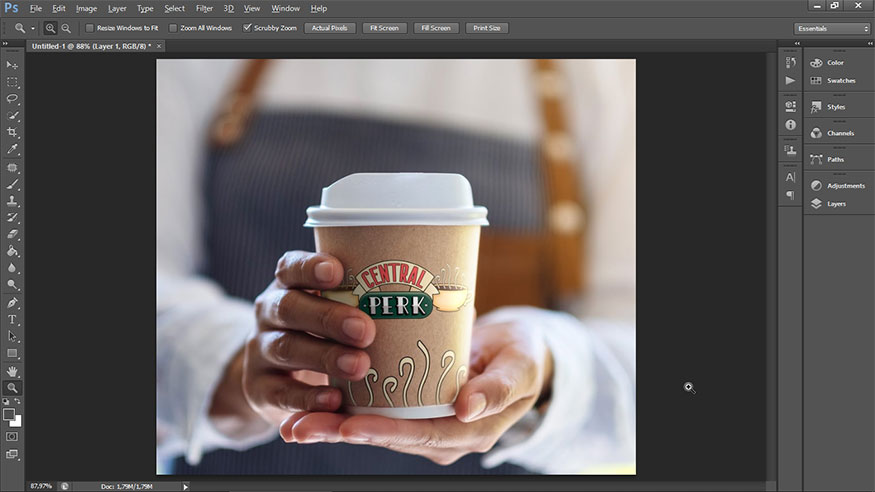 chúng ta đã hoàn thành các bước tạo mockup cốc cafe bằng Photoshop