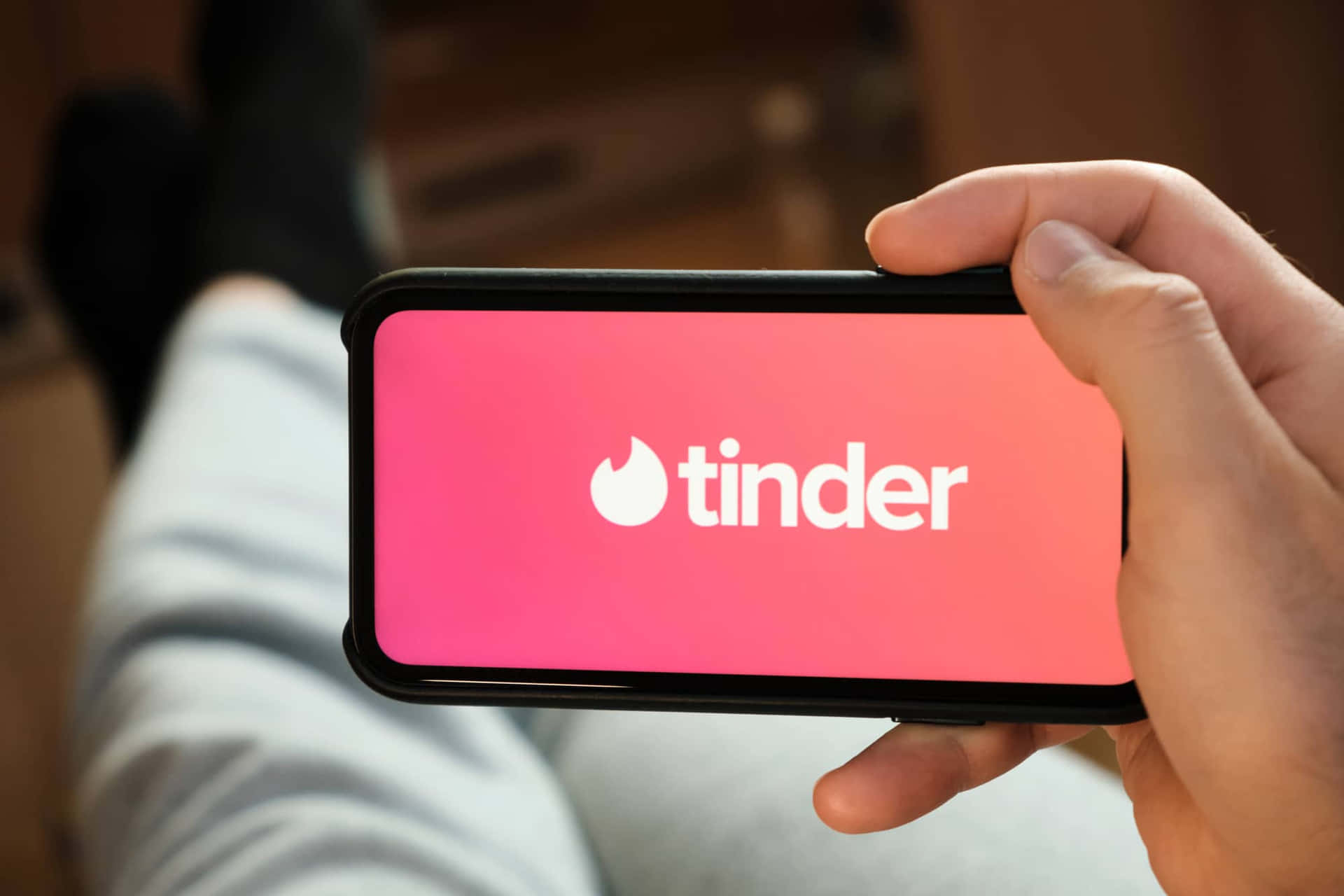 Tinder Platinum: Cách Tăng Cơ Hội Kết Nối Với Người Cô Đơn