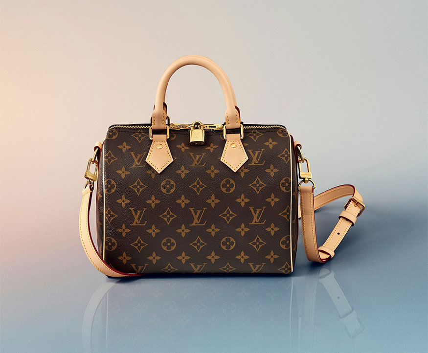 Monogram trong các sản phẩm của thương hiệu Louis Vuitton