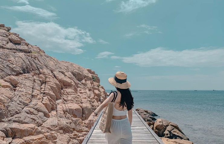 Bỏ Túi Ngay 6 Tuyệt Chiêu Chụp Bãi Biển Đẹp Mê Trong Mùa Hè Này