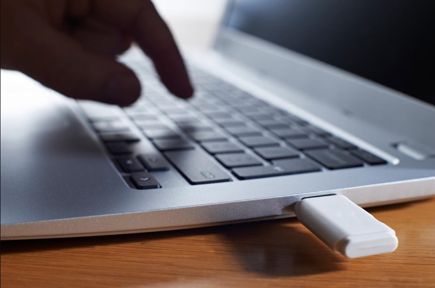 Mất dữ liệu chỉ vì rút USB sai cách – Bài học cho mọi người dùng