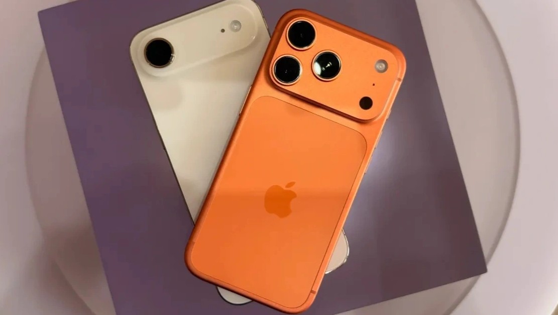 Người dùng hoang mang: Vì sao đeo Apple Watch khiến iPhone 17 mất Wi-Fi?
