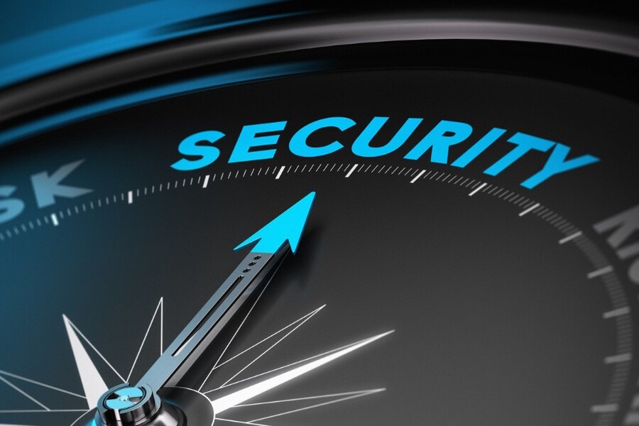 Bảo Mật Mạng: Lợi Ích Và Những Rủi Ro Bạn Cần Biết