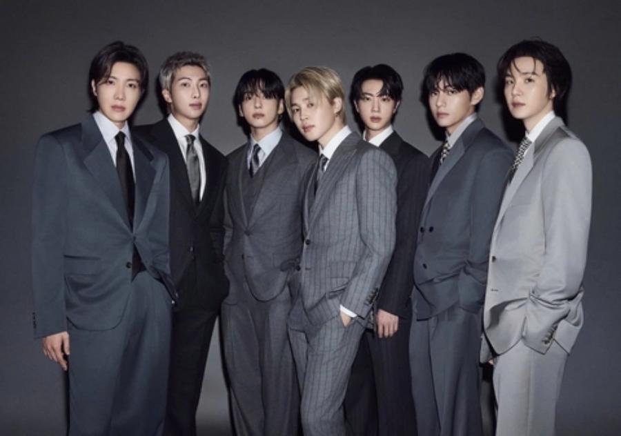 Các nhãn hàng tận dụng xu hướng album ARIRANG của BTS để tạo dấu ấn riêng